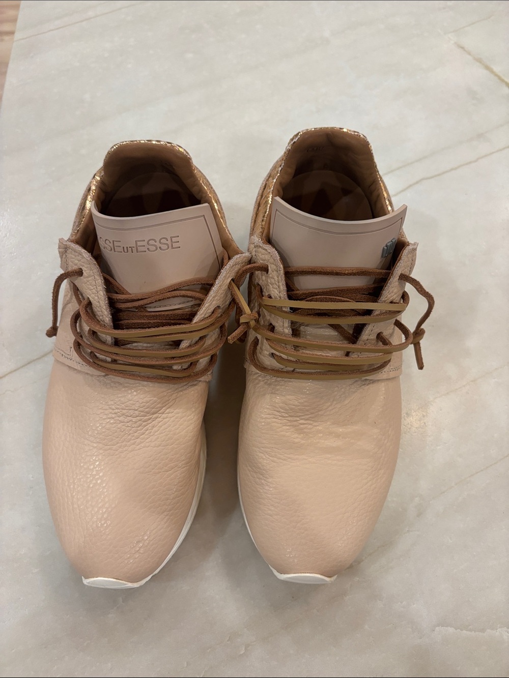 ESSEutESSE Beige Leather Lace-Up Sneakers